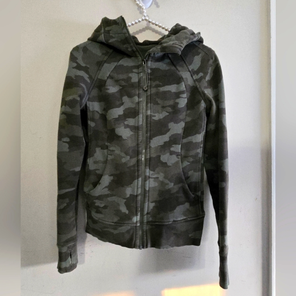 Lululemon Scuba Hoodie *Light Cotton FleeceHeritage 365 Camo Green Twill Multi